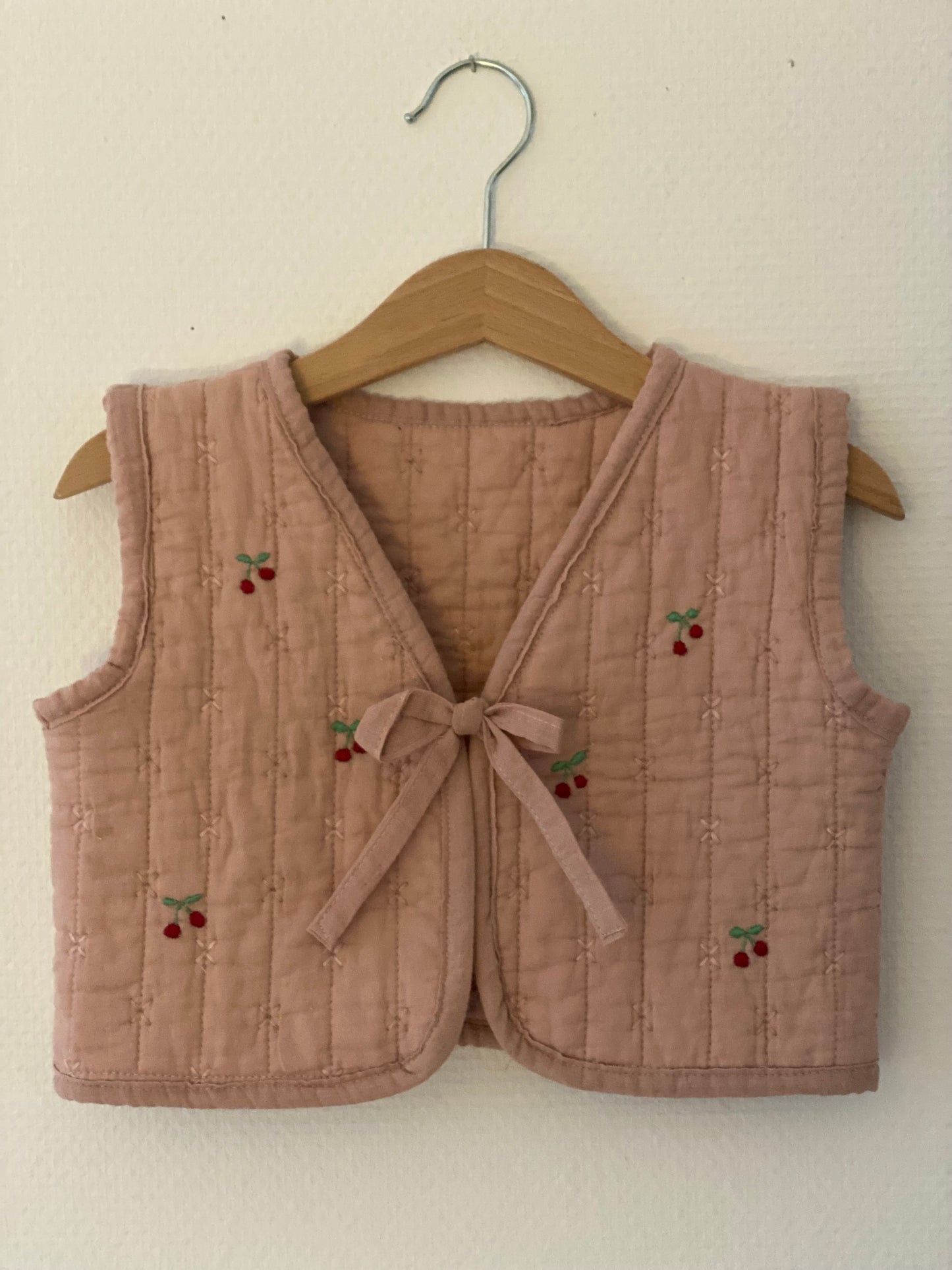 Rosa vest - str. 80