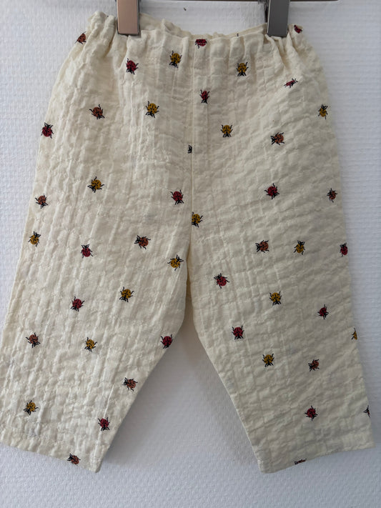 Bukser med mariehøns - str. 62/68