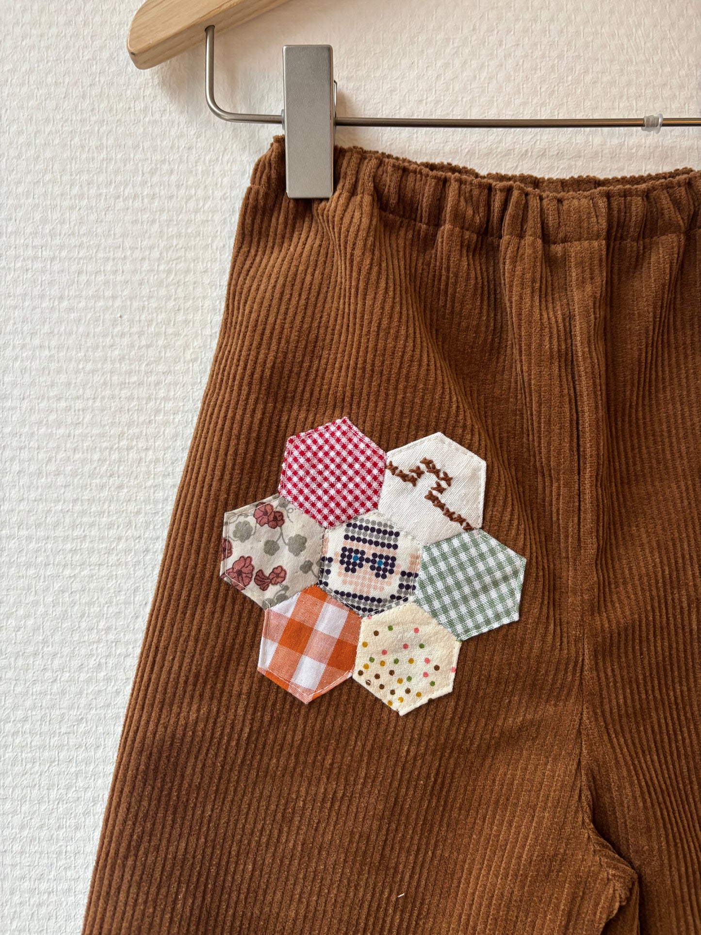 Brune fløjlsbukser - str. 86