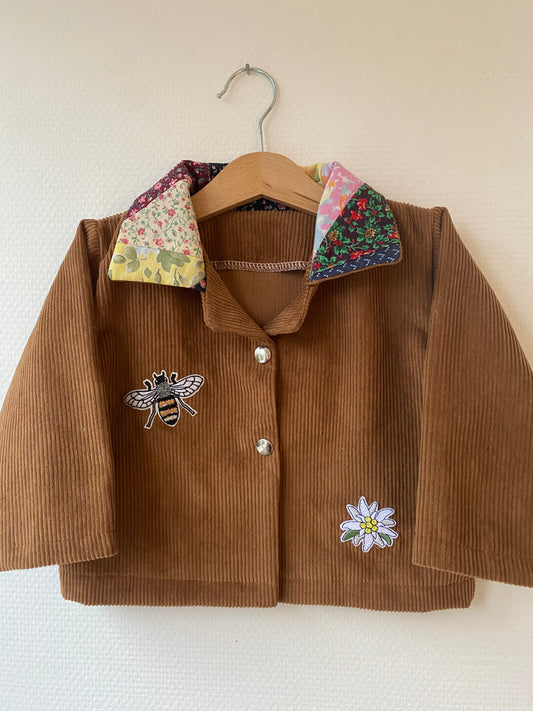 Brun jakke - str. 86